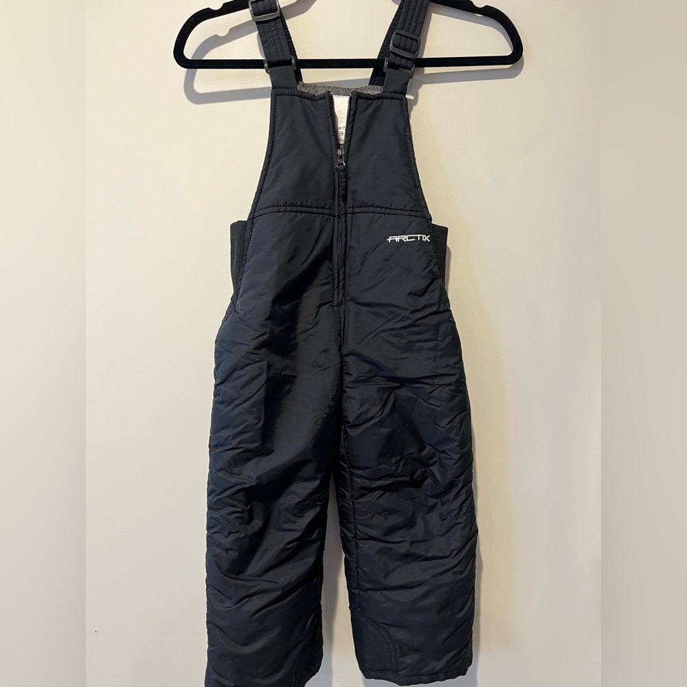 SOLD
Arctix Kid's Black Waterproof Insulated Ski Snow Bib Overalls - size 4T